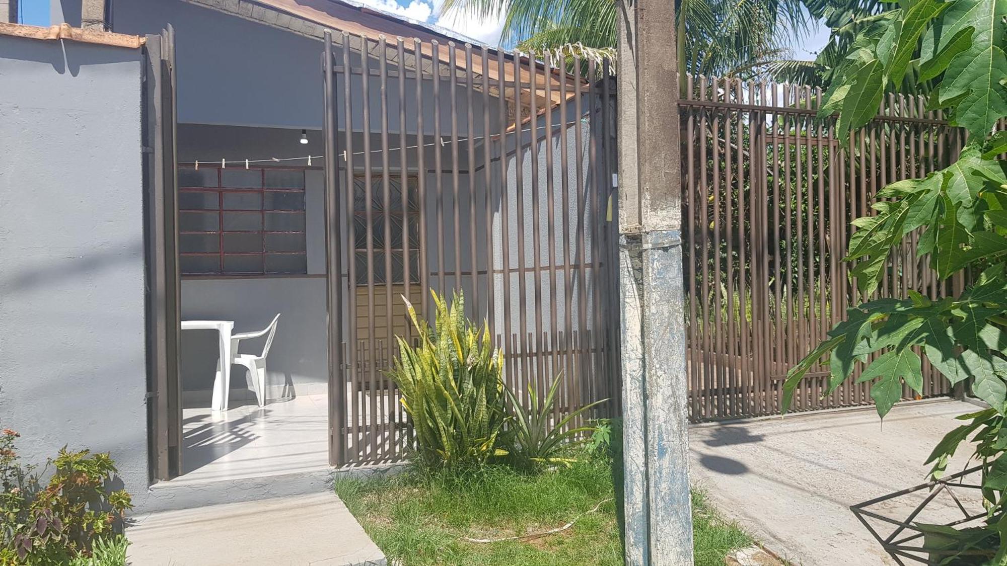 Casa No Centro De Foz! Ar-Condicionado, Smart Tv, Wi-Fi, Cozinha, Ventilador E 4 Camas Leilighet Foz do Iguaçu Eksteriør bilde